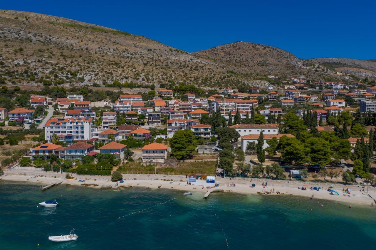 Mar Deluxe Apartments Trogir Luaran gambar