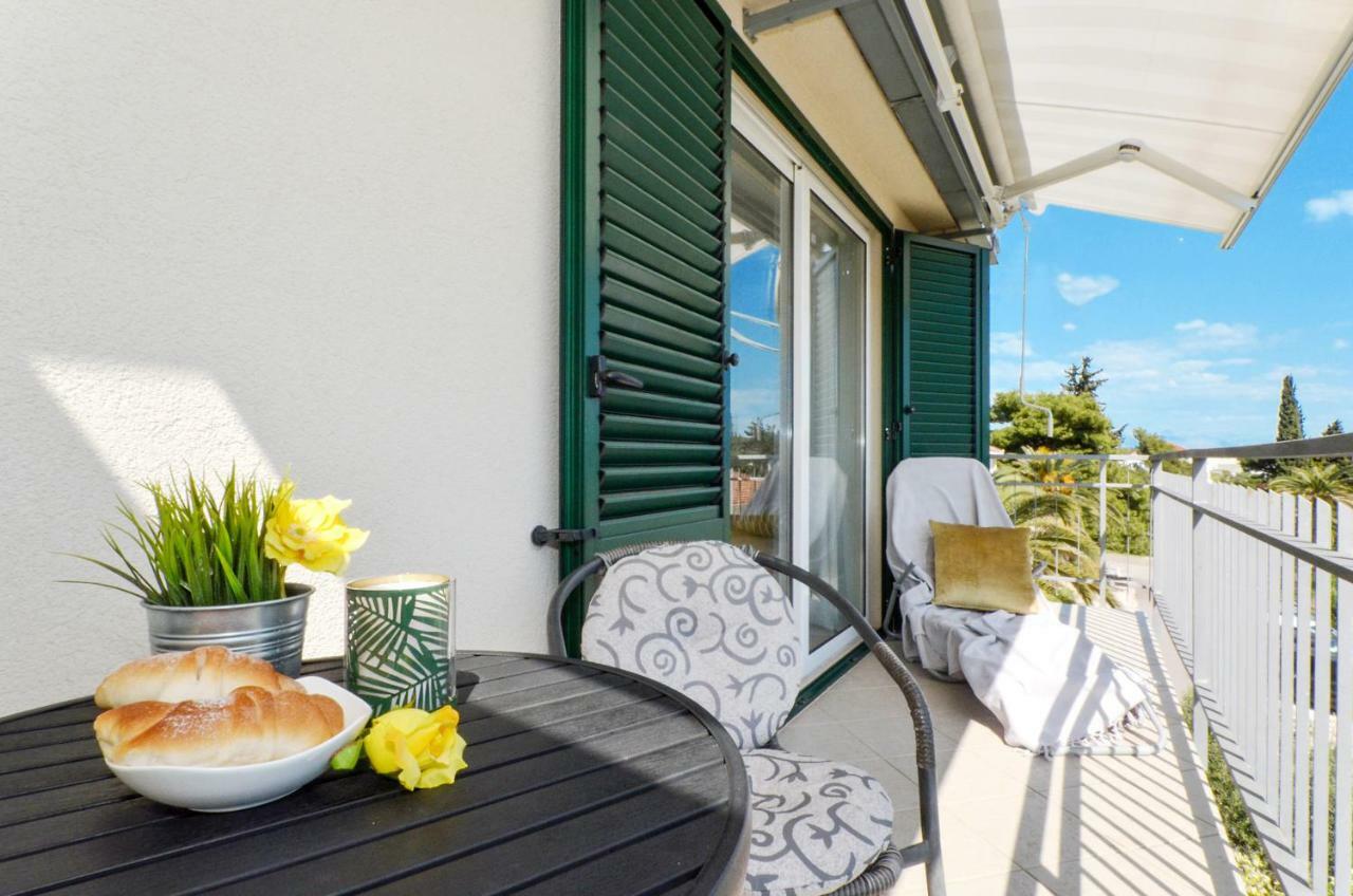 Mar Deluxe Apartments Trogir Luaran gambar