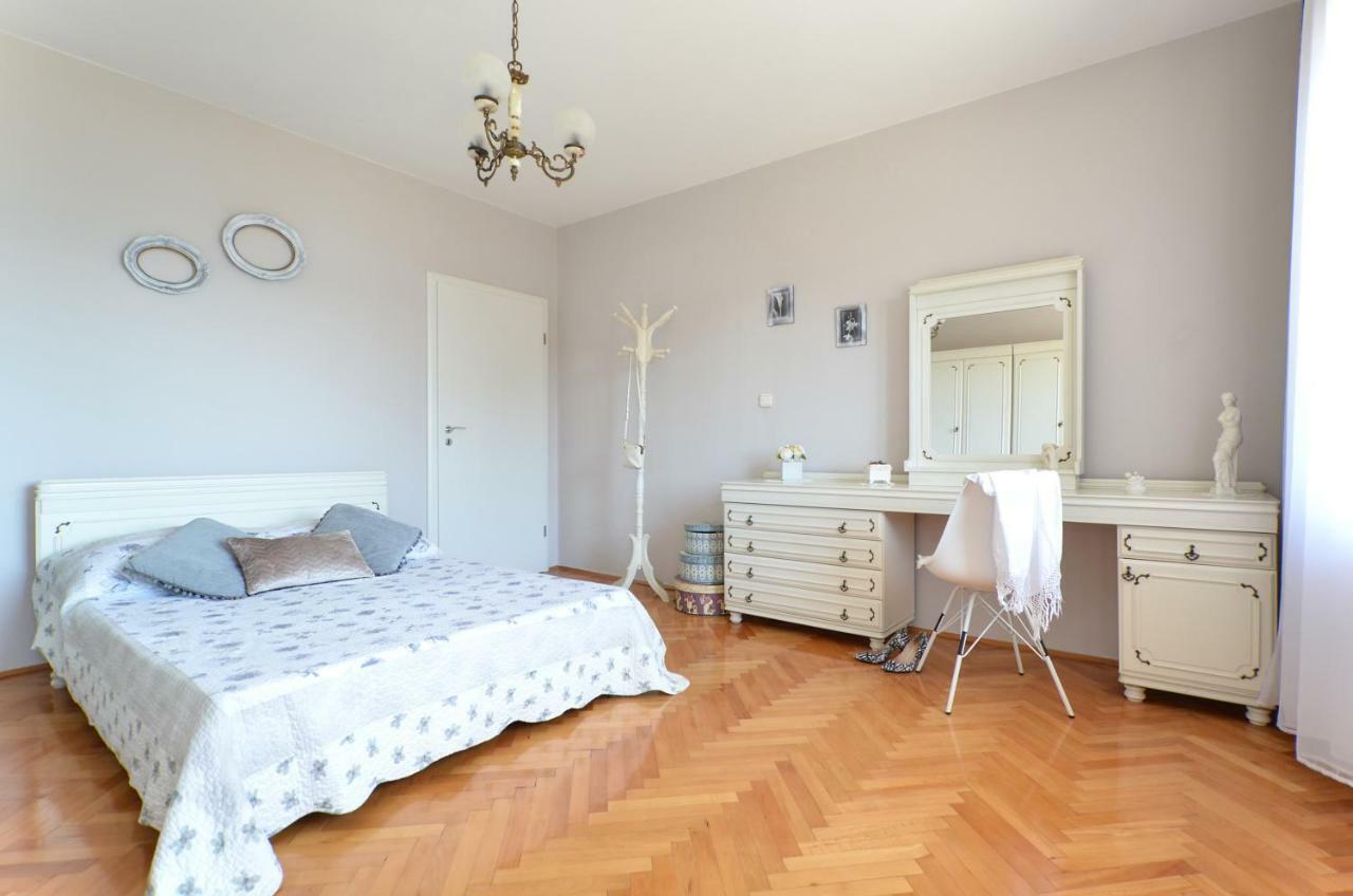 Mar Deluxe Apartments Trogir Luaran gambar