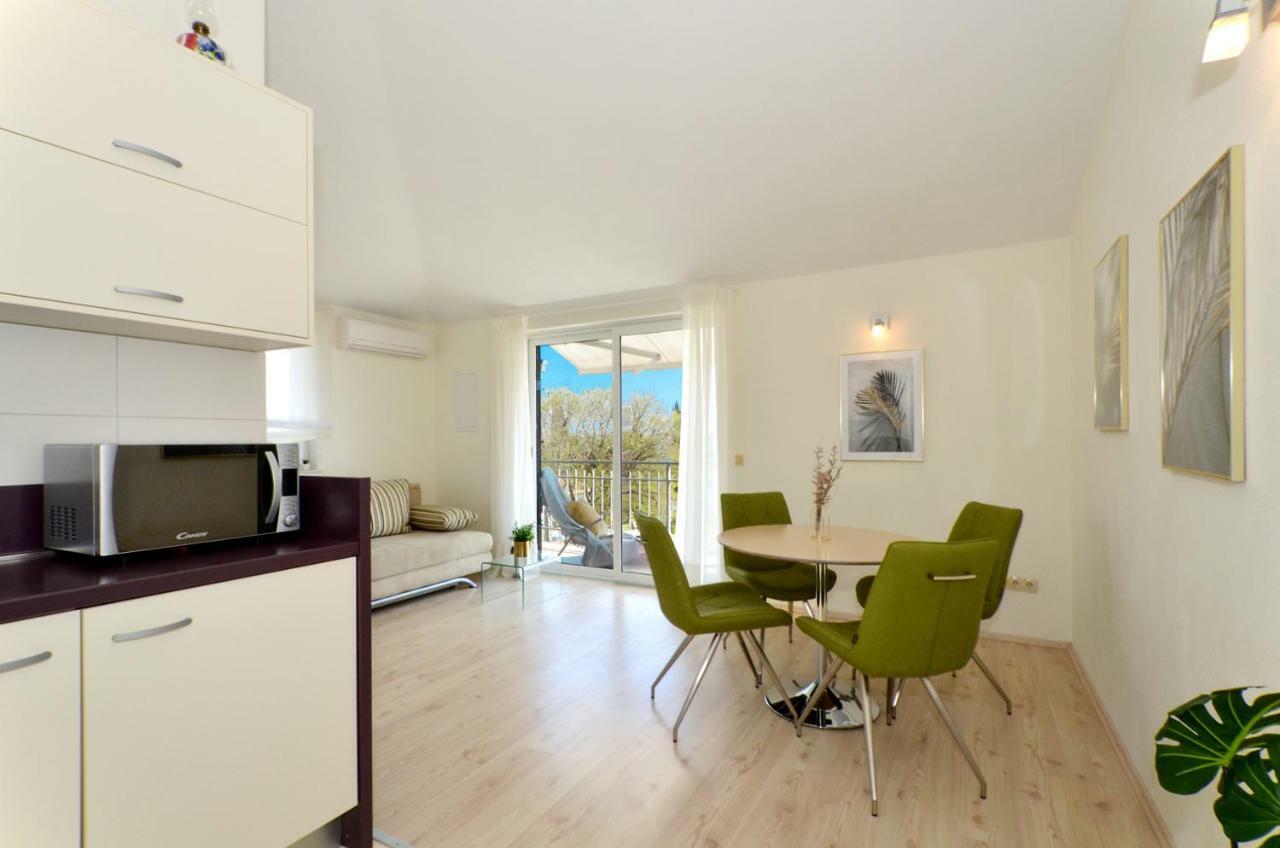 Mar Deluxe Apartments Trogir Luaran gambar