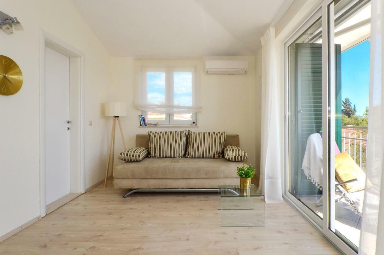 Mar Deluxe Apartments Trogir Luaran gambar